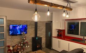 Sofros Valley Hills Chalet